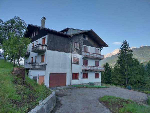 intera palazzina in vendita a Vigo di Cadore