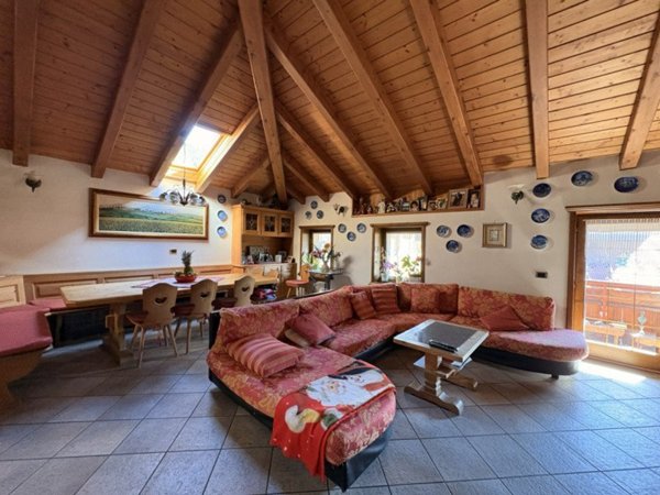 appartamento in vendita a Vigo di Cadore in zona Laggio