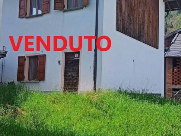 casa indipendente in vendita a Voltago Agordino