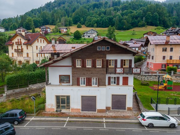 appartamento in vendita a Voltago Agordino in zona Frassenè