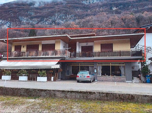 appartamento in vendita a Longarone in zona Codissago