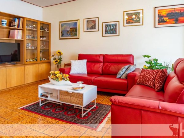 casa indipendente in vendita a Longarone