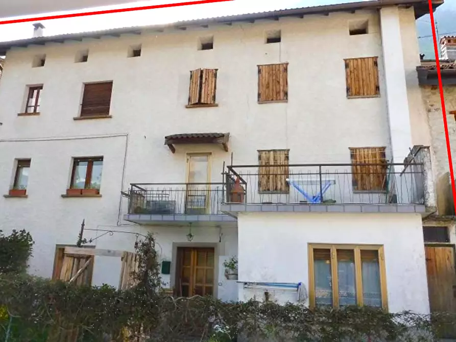casa semindipendente in vendita a Longarone