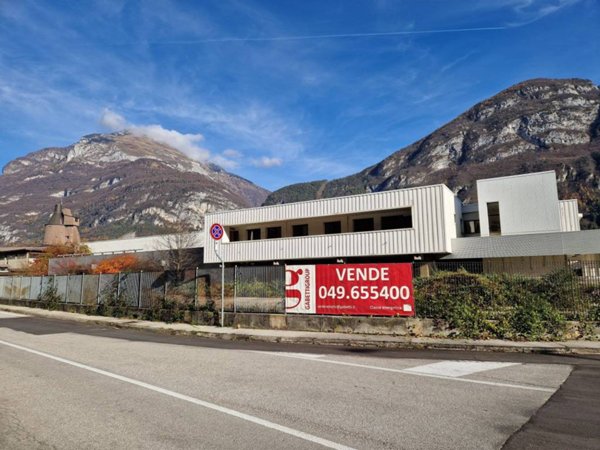 capannone in vendita a Longarone