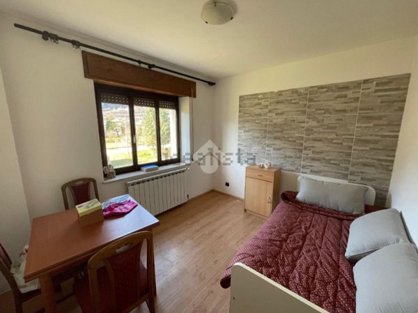 casa indipendente in vendita a Longarone in zona Dogna