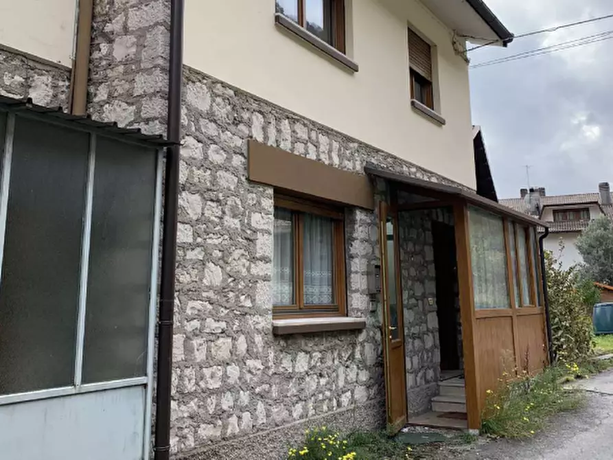 casa indipendente in vendita a Longarone