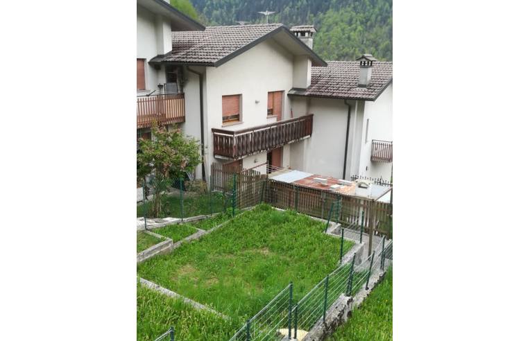 casa indipendente in vendita a Longarone in zona Igne