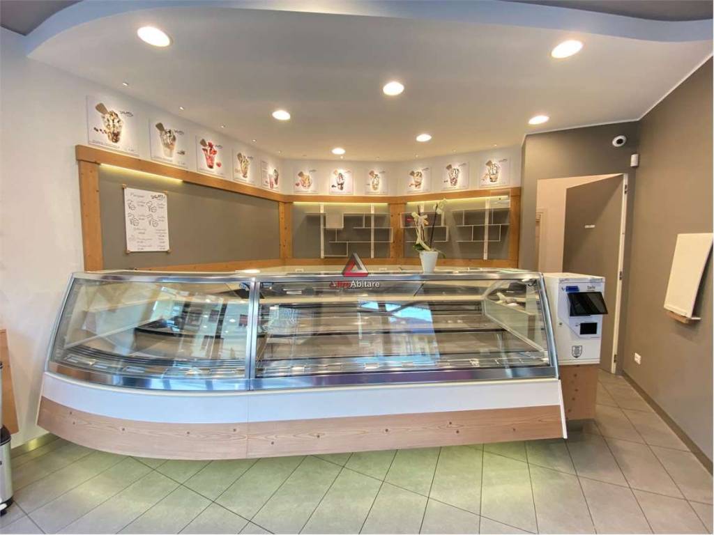 negozio in vendita a Longarone