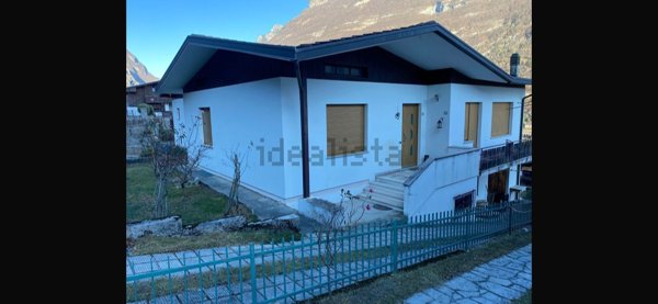 casa indipendente in vendita a Longarone