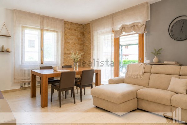 casa indipendente in vendita a Longarone in zona Castellavazzo