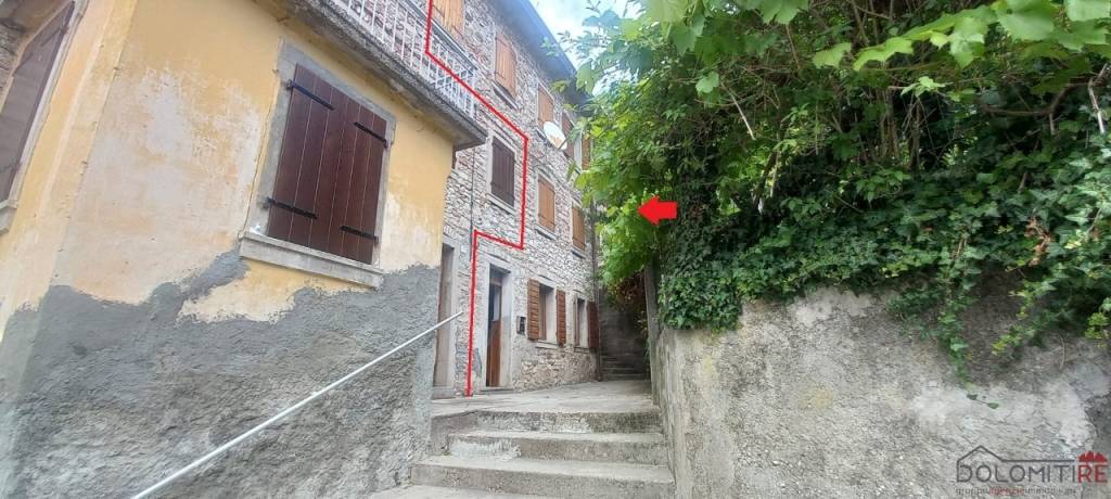 casa indipendente in vendita a Longarone in zona Codissago