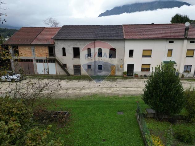 terreno agricolo in vendita ad Alpago in zona Paludi