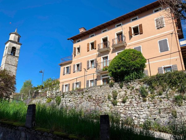 appartamento in vendita ad Alpago in zona Plois