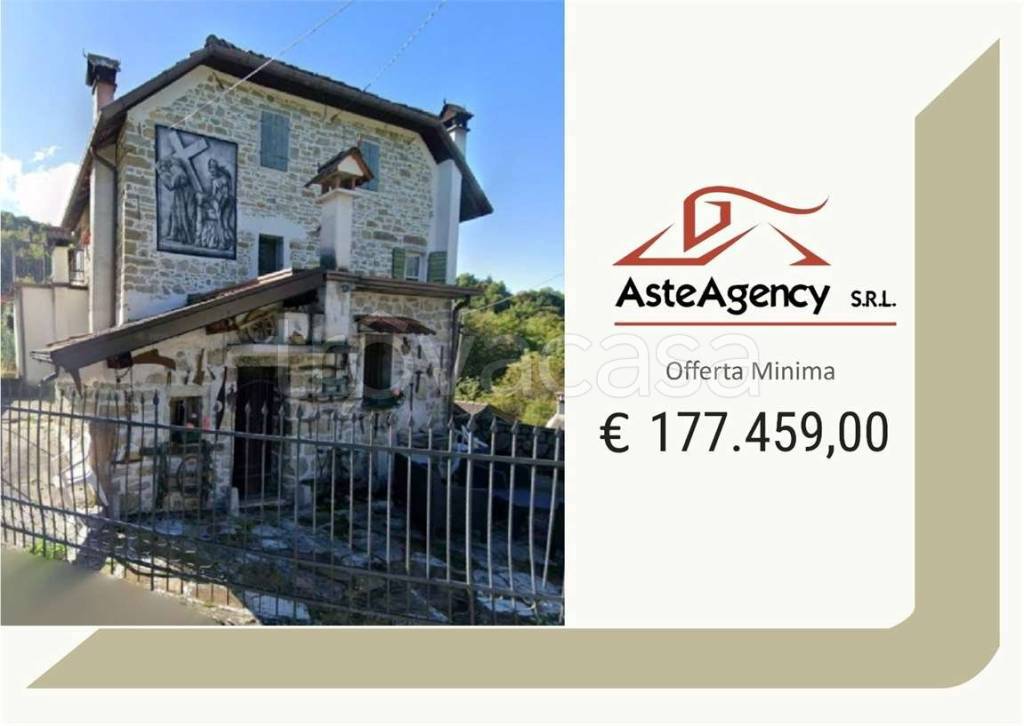 casa indipendente in vendita ad Alpago in zona Sommacosta