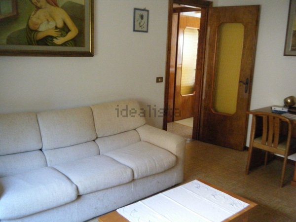 casa indipendente in vendita ad Alpago in zona Spert