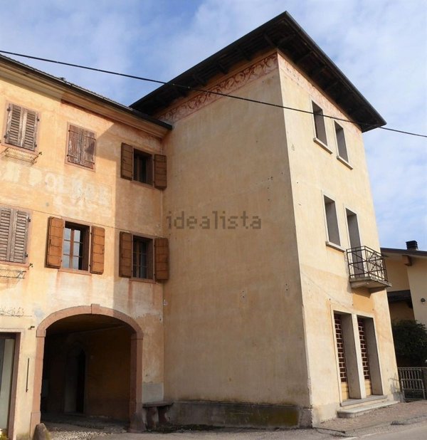 casa indipendente in vendita ad Alpago