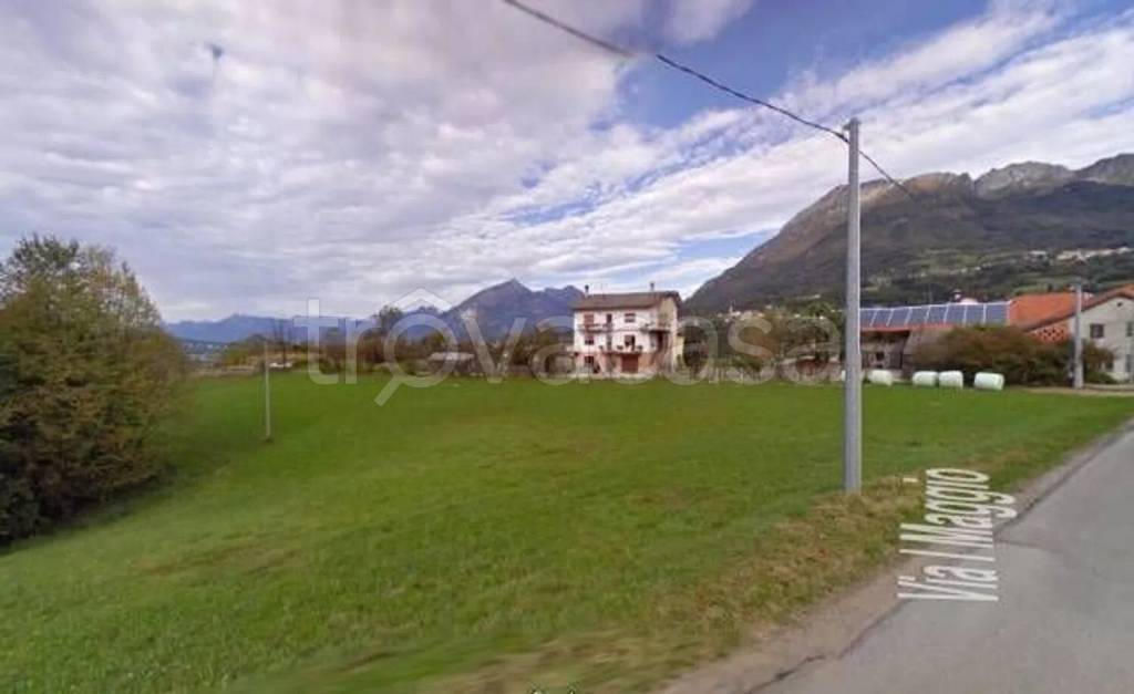 terreno agricolo in vendita ad Alpago in zona Villa