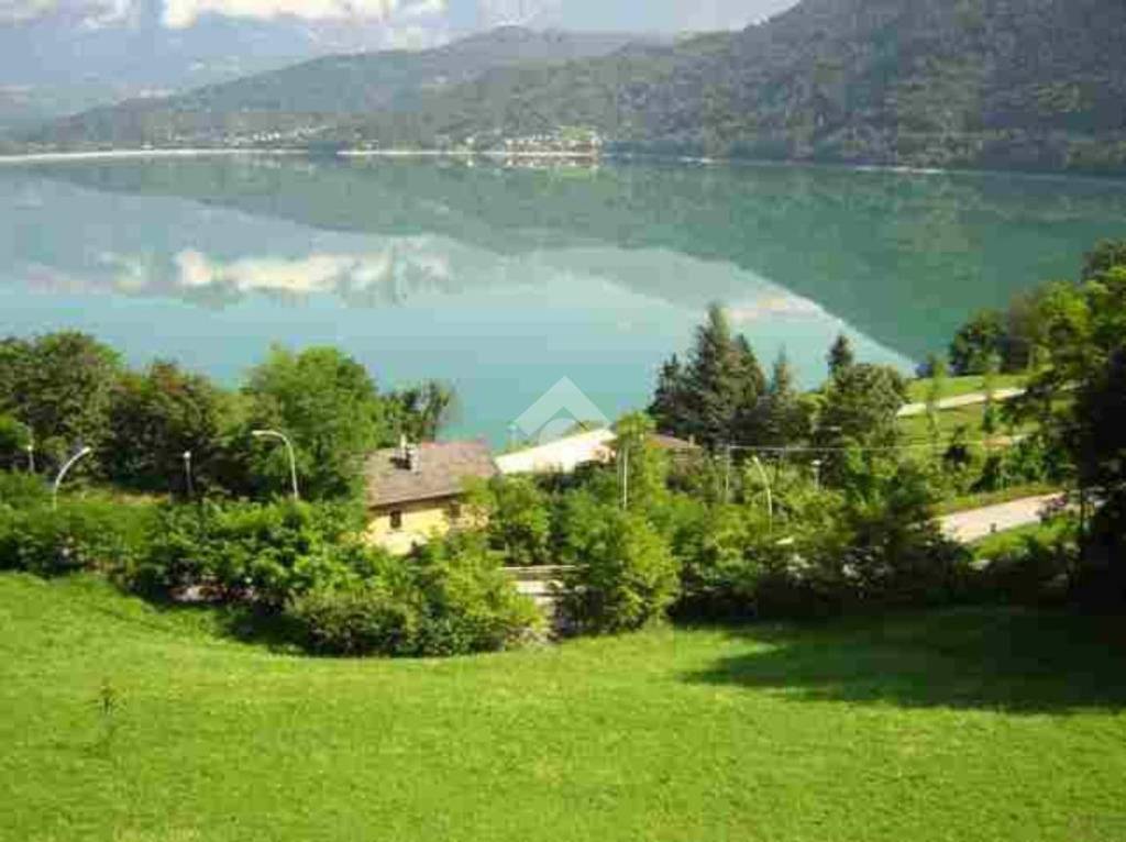 terreno edificabile in vendita ad Alpago in zona Santa Croce