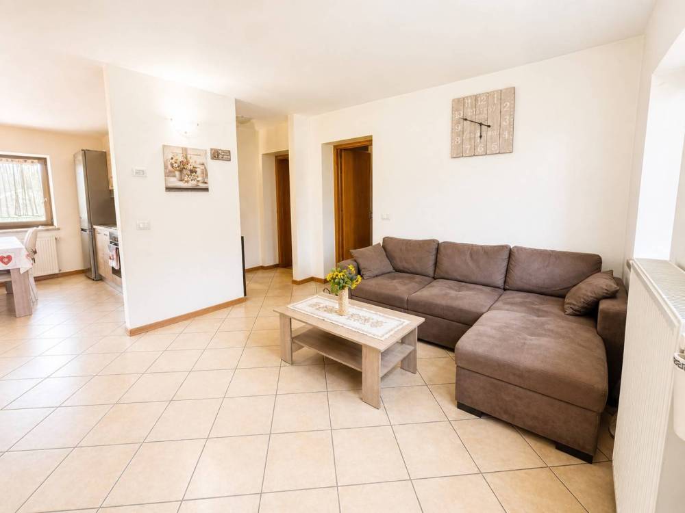 casa indipendente in vendita ad Alpago in zona Bastia