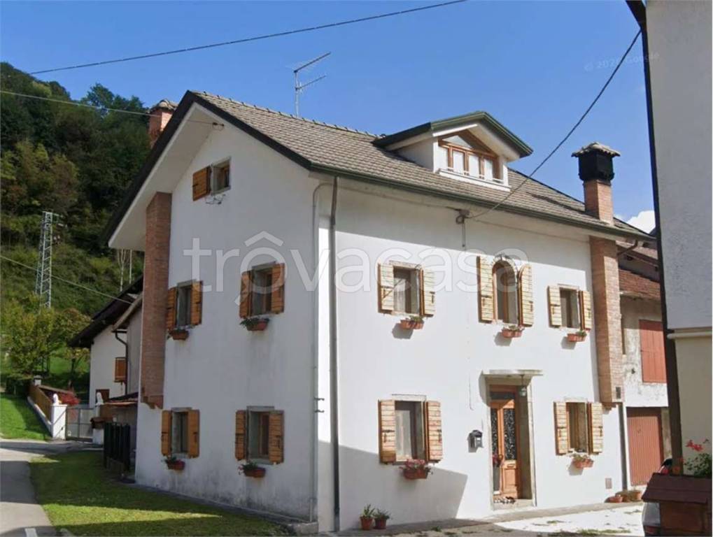 casa indipendente in vendita ad Alpago