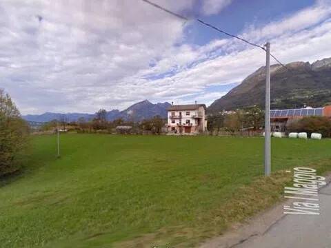 terreno agricolo in vendita ad Alpago in zona Villa