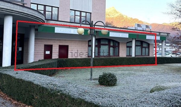 ufficio in vendita ad Alpago in zona Paludi