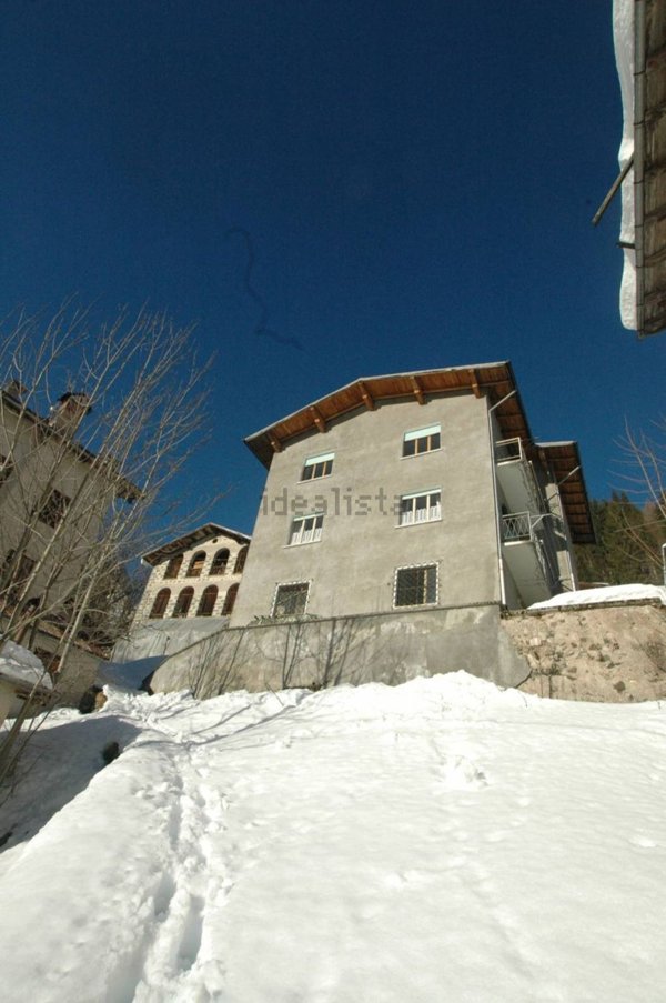 appartamento in vendita a Val di Zoldo in zona Costa