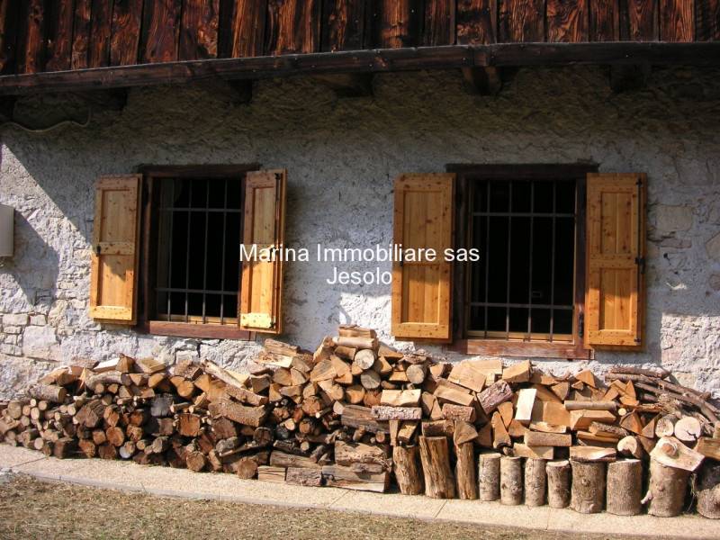 casa indipendente in vendita a Val di Zoldo in zona Forno di Zoldo