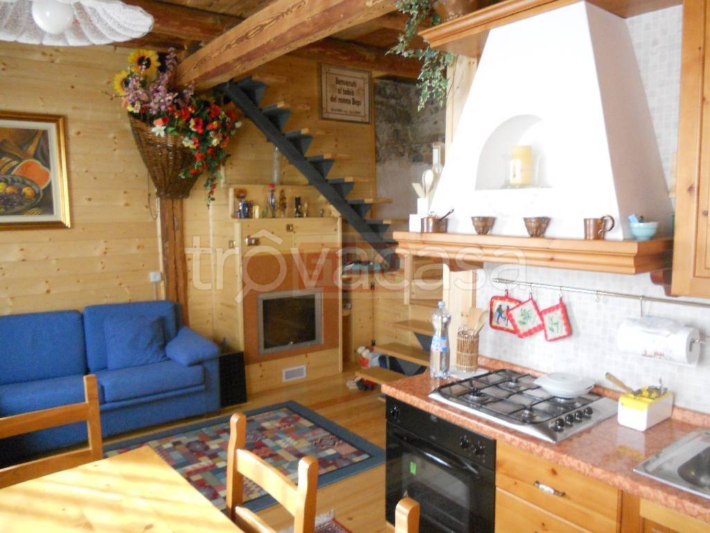 appartamento in vendita a Val di Zoldo in zona Pieve