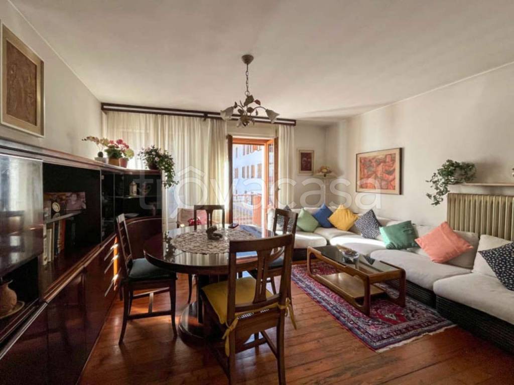 casa indipendente in vendita a Val di Zoldo in zona Forno di Zoldo