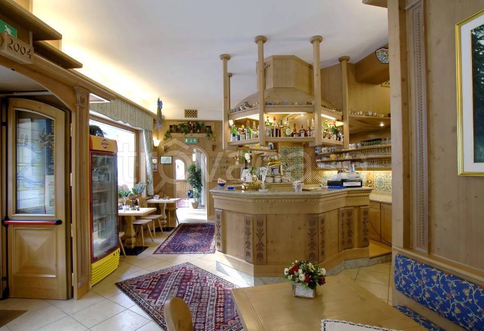 pentavano in vendita a Val di Zoldo in zona Forno di Zoldo