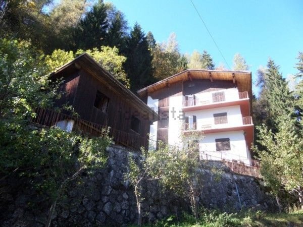 appartamento in vendita a Val di Zoldo in zona Forno di Zoldo
