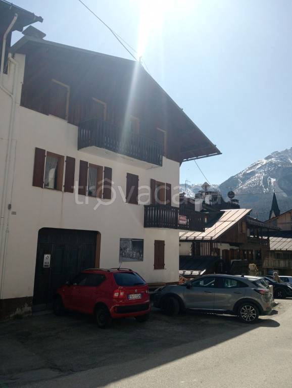 casa indipendente in vendita a Val di Zoldo in zona Forno di Zoldo