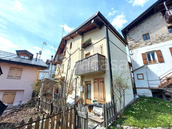 casa indipendente in vendita a Val di Zoldo in zona Forno di Zoldo
