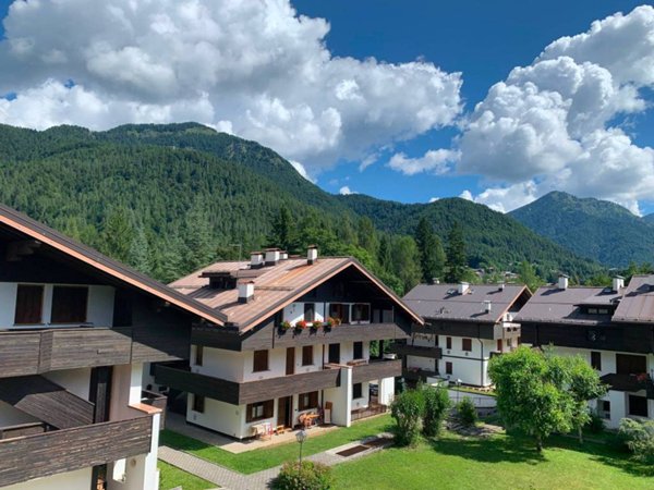 appartamento in vendita a Val di Zoldo in zona Pralongo