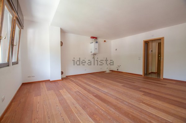 appartamento in vendita a Val di Zoldo in zona Dont