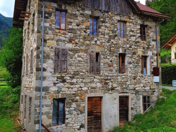intera palazzina in vendita a Val di Zoldo