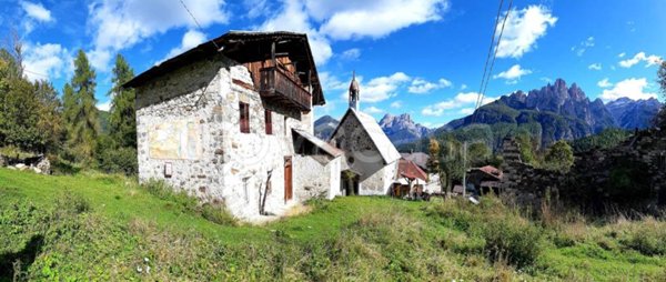 casa indipendente in vendita a Val di Zoldo in zona Villa