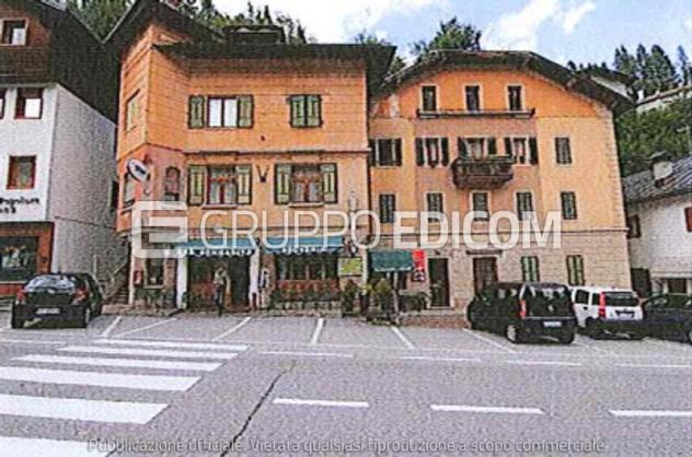 negozio in vendita a Val di Zoldo in zona Col