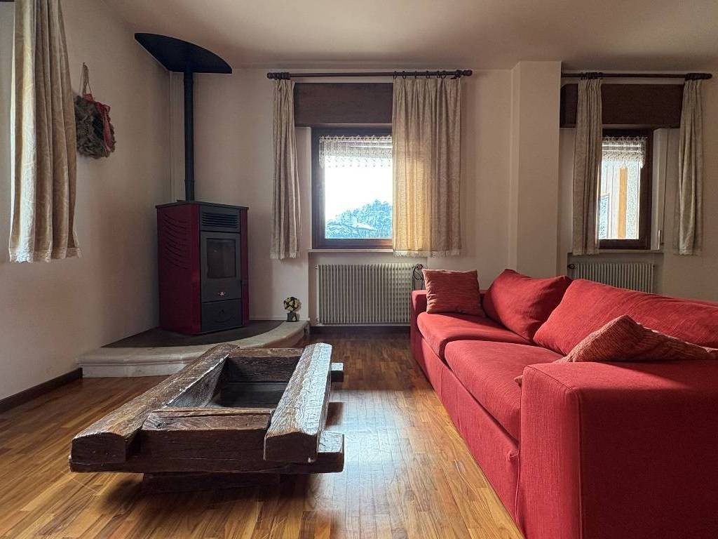 appartamento in vendita a Val di Zoldo in zona Fusine