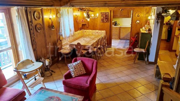 appartamento in vendita a Val di Zoldo in zona Dont