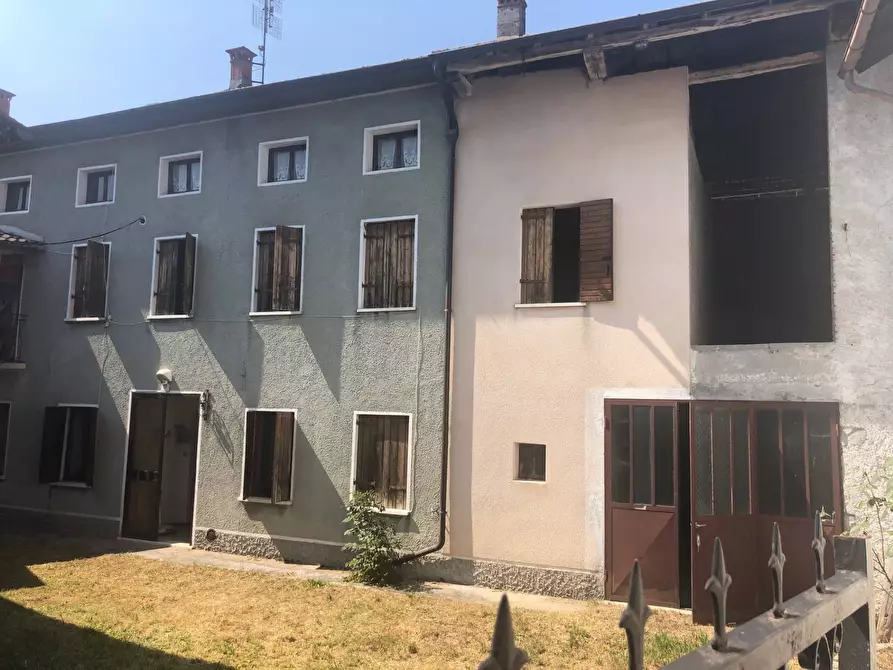 casa semindipendente in vendita a Borgo Valbelluna in zona Samprogno