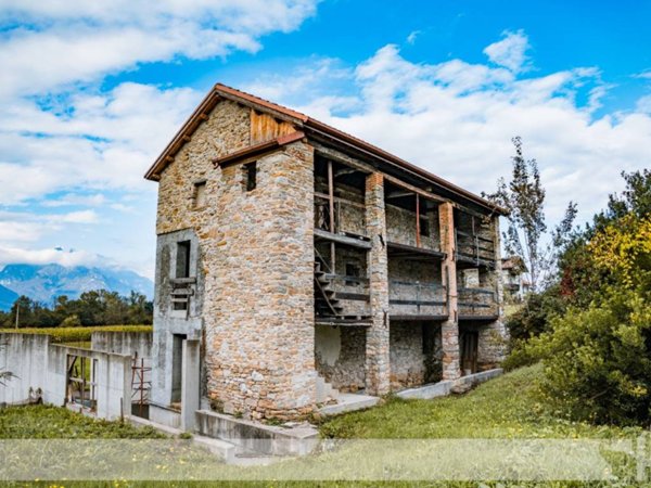 casa indipendente in vendita a Borgo Valbelluna in zona Pagogna