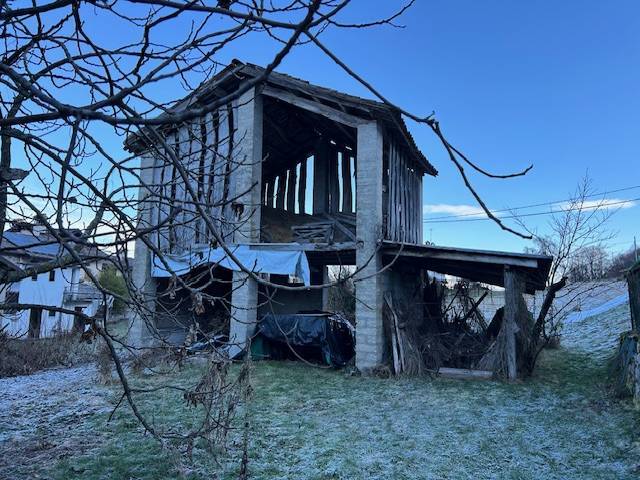 casa indipendente in vendita a Borgo Valbelluna in zona Colderù