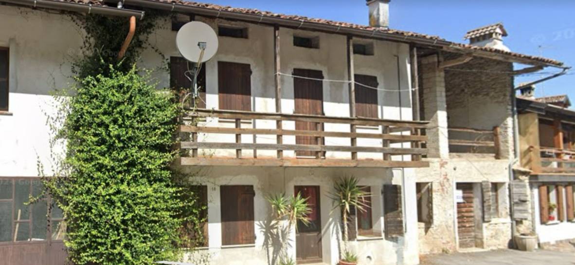 casa indipendente in vendita a Borgo Valbelluna in zona Colderù