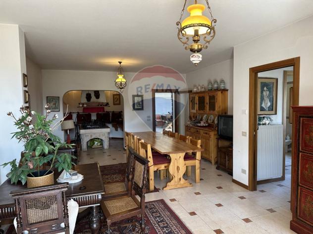 casa indipendente in vendita a Borgo Valbelluna in zona Signa