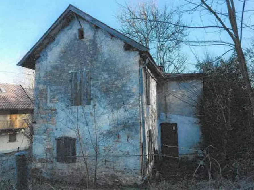 casa indipendente in vendita a Borgo Valbelluna in zona Marcador