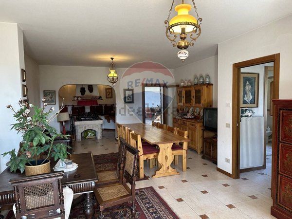 casa indipendente in vendita a Borgo Valbelluna in zona Signa