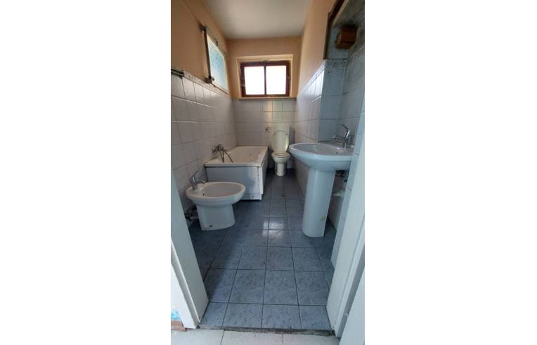 casa indipendente in vendita a Borgo Valbelluna in zona Tiago