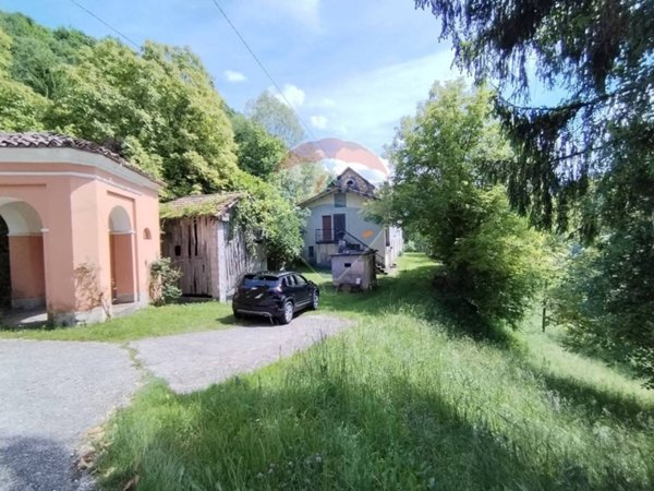 casa indipendente in vendita a Borgo Valbelluna in zona Vanie